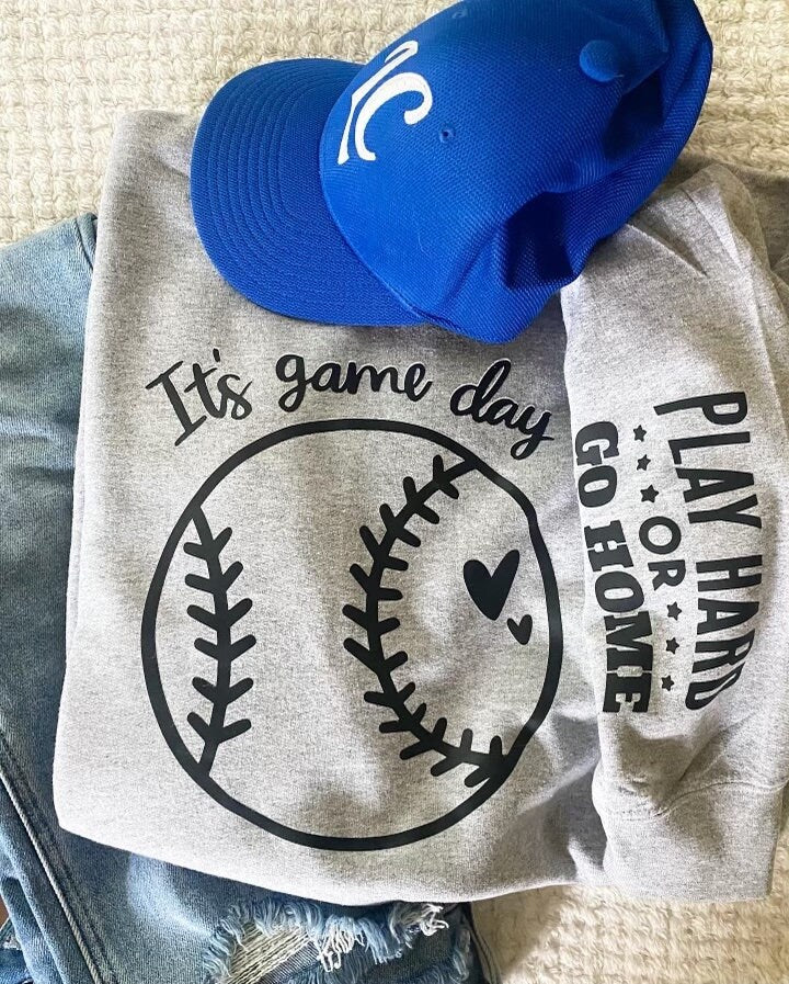 Cozy crew neck for game day!